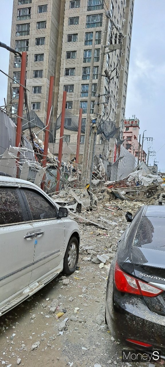 지난 11일 광주 아이파크 공사현장에서 건물 붕괴사고가 발생했다. /사진=독자 제공