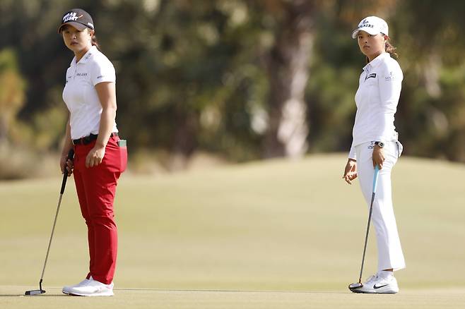 김세영(왼쪽)과 고진영. <사진 AFP연합뉴스>