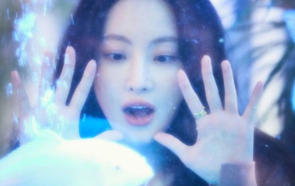 Actor Oh Yeon-seo told me about the recent beauty.On the 13th, Oh Yeon-seo posted a picture on his instagram with the phrase Pucky.Oh Yeon-seo in the photo is taken in front of an aquarium with fish. Lovely is seen in front of a swimming fish with a cute face.On the other hand, Oh Yeon-seo confirmed the appearance of KBS 2TV new drama Beautiful Party.Minnam Party is a former profiler and a comic investigative drama about the current ovation shaman.Seo In-guk and Oh Yeon-seo will show off the ovation shaman Nam Han Jun and Detectives in Trouble Detective Han Jae hee respectively.