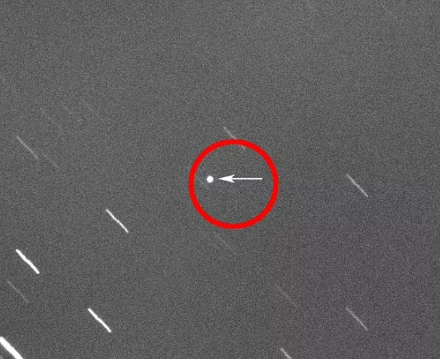 미국 동부시간 기준 18일 오후 4시 51분경 지구에서 192만km 떨어진 우주 상공을 지나간 소행성 7482(1994 PC1)