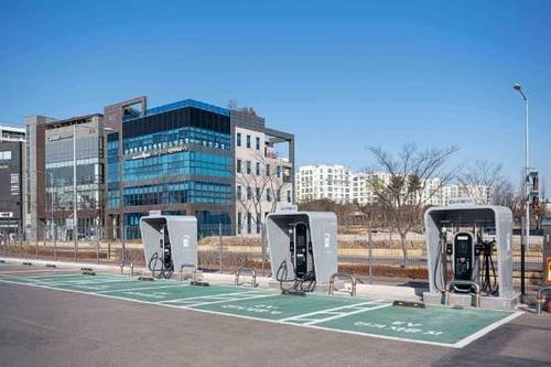 서울 강남구 공영 주차장의 전기차 충전 시설. /사진 제공=서울시