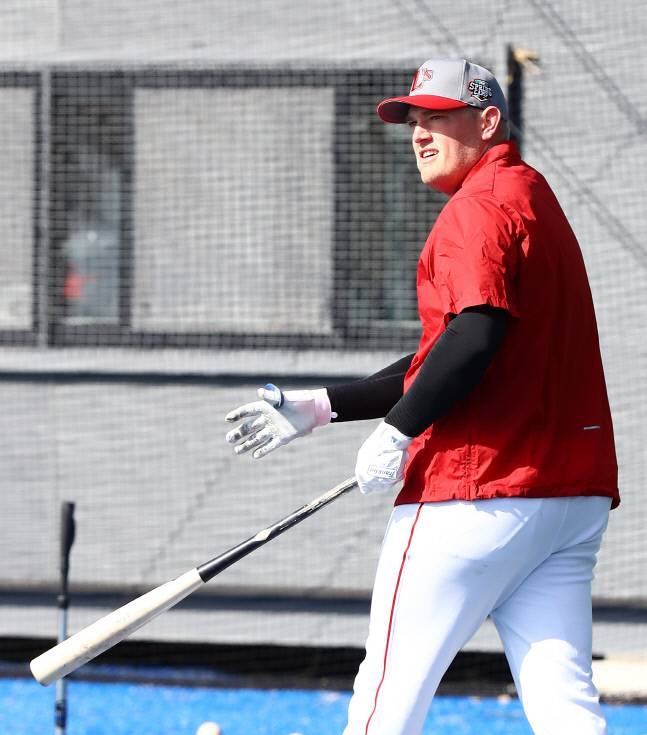 SSG 외국인 타자 케빈 크론이 제주 서귀포시 강창학구장에서 타격훈련을 하고 있다. 제공=SSG 랜더스