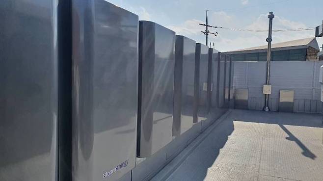 SK박미 에너지 슈퍼스테이션에 설치된 연료전지 시설. 황인성 기자