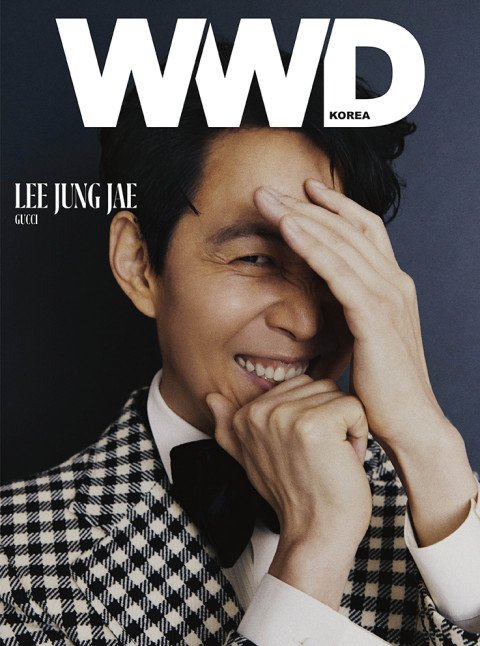 It is Koreas representative actor Lee Jung-jae who was reborn as a world star that World pays attention to.Lee Jung-jae, who won the Man actor award at the 2022 US Actor Association Award (SAG, Screen Actors Guild), was in front of the camera for the magazine WWD Koreas first issue.Lee Jung-jae, in a solo interview photo shoot with the concept of monodrama, unhappily revealed the joy and sorrow of his 30-year Acting life in his own way.Lee Jung-jae has a colorful style in this picture, and still has a boyish smile, creating a unique atmosphere to the witty design of Gucci.Lee Jung-jae was recently named an Ambassador for Gucci.Lee Jung-jae said in an interview with WWD Koreas first nursing home, What point is the turning point in the Acting life? There was no such big turning as a U-turn, a left turn, or a right turn because the direction I wanted to go was always clear.Lee Jung-jae said, The goal is one direction, but I did not run on the straight road while I was going, but I changed direction little by little.So a small turning point was accumulated, and it has been transformed by a little bit. As he said, the time he walked his way silently for 30 years without shaking was piled up to make todays Actor Lee Jung-jae more solid.Meanwhile Lee Jung-jae is dreaming of deviating once again at the pinnacle of his career.Reborn as an actor who is paying attention to World a little while ago as a squid game, he is preparing for a new leap with the movie Hunt, which is produced and directed by himself.Hunt is reportedly working on the final stage with the goal of opening this year.