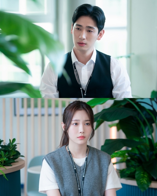 Innocent Thing Field Road was opened in front of the Meteorological Agency People actor Yoon Park and Yura couple, and attention is focused on whether they can maintain marriage as such.Before marriage, Ki Jun and Eugene were meeting with Park Min-young, head of the 2nd team of the Korea Meteorological Administration, and Ishiu, special envoy.The standard was ahead of the lower and marriage, and Eugene lived with Siu with mutual consent, but the mind of the Baro man is as difficult to gauge as the unpredictable weather.After all, it was the standard and Eugene who walked on Virgin Road. Even the viewers were surprised.There was a constant conflict between the couple who knew that the flower path would be spread.The standard was that Siu, who was constantly inconspicuous, was Eugenes ex-boyfriend, and he was angry with Eugene who lied to him.Eugene was not dissatisfied with the standards either.The rent was already burdensome, but the standard of not being able to handle the newlyweds house with Ha Kyung was not enough, and he was tired of his day after day.So, Eugene hesitated when asked to report marriage because it needed a certificate of marriage to get a charter loan.I went to the resident center, but I just came back, and I had difficulty telling the standard, Can I postpone the marriage report a little?The ambiguous reason for I want to do that was to signal another storm between the two.To make matters worse, it seems that Eugene is on the surface of the problem of living with Siu who wanted to keep secret.According to the 7th preliminary video, Eugenes cohabitation rumor circulated within the Meteorological Agency, and in Gearko Sius mouth, I think your husband knew, you and I lived together.Two people who had already been fighting because of Siu were predicted another Innocent Thing Field in front of them.As writers, directors, and actors all mentioned, The Meteorological Agency people are all growing one step at a time, the production team said. The two Yoon Park Yura couples who are collecting the topic are expected to have a stormy conflict, but this will serve as an opportunity to grow even further.I would like to ask for your expectation and interest in this weeks broadcasts as to how we will overcome this Danger, he said.