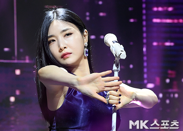 A Showcase commemorating the release of the sixth mini album THANK YOU (Thank you) by Brave Girls was held at the Roon Art Hall in Mok-dong, Yangcheon-gu, Seoul on the afternoon of the 23rd.Brave Girls Yuna is attending the Showcase.