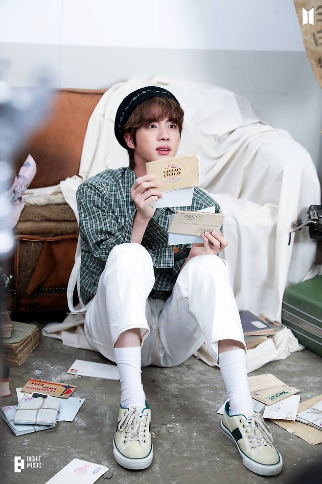 "들튀하고 싶어요♥" 방탄소년단 진, 귀여움과 멋짐 '아름다운 남자'