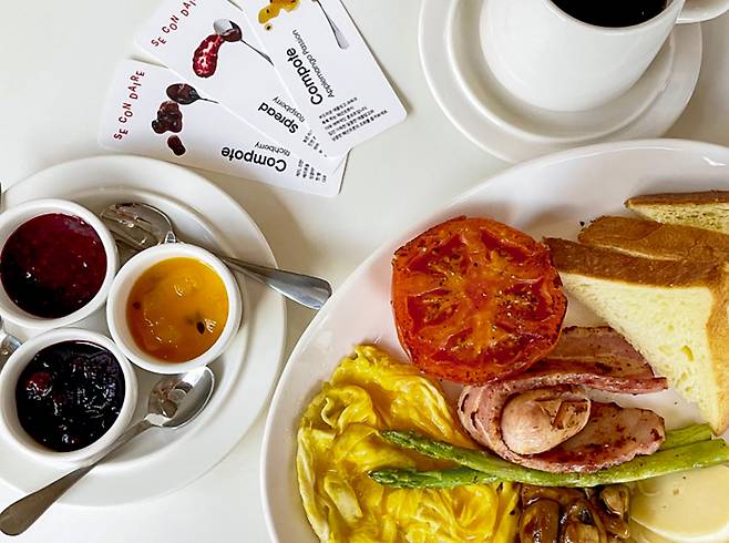 세콩데Live에서 브런치로 즐길 수 있는 메뉴./사진=다이어리알