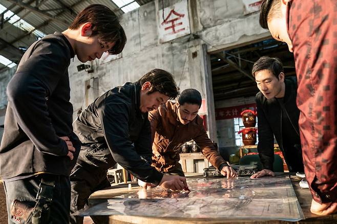 영화 <야차>의 한 장면 | 넷플릭스 제공