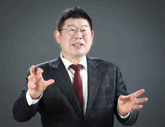 김경진 전 의원이 시사저널과 인터뷰를 갖고 있다. ⓒ시사저널 임준선