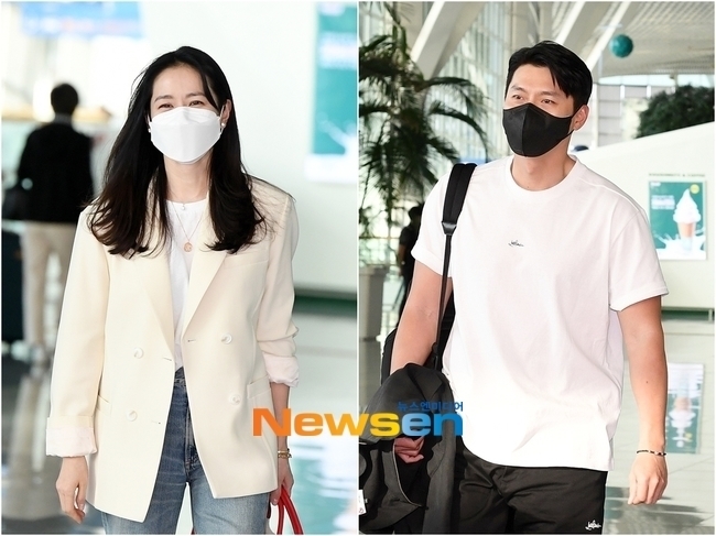 The Hyun Bin Son Ye-jin couple were spotted at United States of America.Photos of actor Hyon Bin Son Ye-jin enjoying their honeymoon at United States of America are spreading through SNS and online communities around the world.On March 31, the wedding ceremony of the century, Hyon Bin Son Ye-jin, went on a honeymoon to United States of America LA on April 11, 11 days after the wedding ceremony.Hyon Bin Son Ye-jin faces local fans flocking like clouds at LA airport and has an unintended surprise local fan meeting (?), and the entry scene of the two people went live online and proved a high interest in the two.As expected, the Yun Bin Son Ye-jin, who is traveling to United States of America, was spotted by fans in several places.On April 24, a Chinese SNS, Wei Bo, was reported to have seen a friend watching Hyon Bin Son Ye-jin at a restaurant in New York City K Town.The photo shows the Hyon Bin Son Ye-jin couple who sits side by side at the bar table and eats with wine, dressed in a black costume as if they are dressed in a dress code.Above all, the fact that the place where Hyun Bin Son Ye-jin ate was opened is the focus.In addition, the scene of Hyon Bin Son Ye-jin walking the United States of America street in casual clothes with his hat pressed on was also revealed on SNS.The two men bought envy around them, as friendly and sweet as any honeymooner, such as holding hands in couple sneakers or wearing Femme aux Bras Croisés.Meanwhile, the return schedule for Hyon Bin Son Ye-jin is unknown.Hyon Bin Son Ye-jin will enjoy golf, travel, and return home from United States of America LA, New York City and Hawaii.Son Ye-jin has not decided on his next film since the JTBC drama Thirty, Nine, which has recently ended, and Hyun Bin is expected to return to his fans after enjoying his honeymoon because he is going to shoot the movie Harbin in the second half.