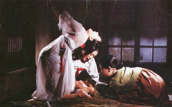 그에게 ‘월드스타’ 타이틀을 안긴 영화 ‘씨받이’의 한 장면. 한국영상자료원 홈페이지 캡처