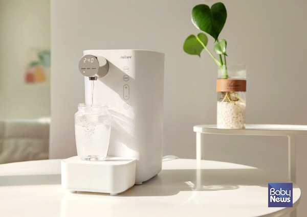 릴리브랩 자동 출수형 분유포트 3세대 출시. ⓒ릴리브랩