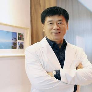 압구정 최안과의원 최승일 원장 | 출처: 압구정 최안과의원