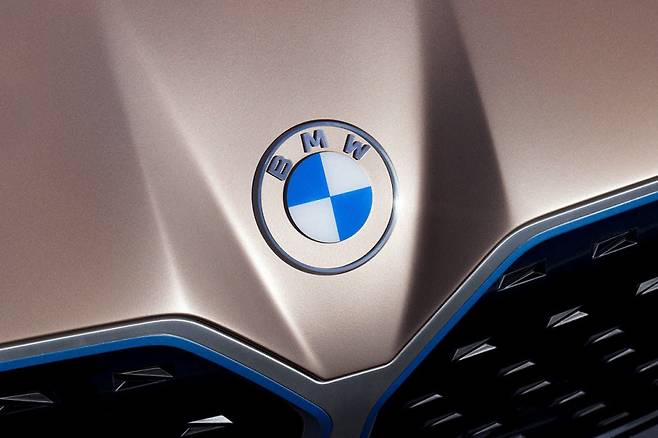 BMW 엠블럼.