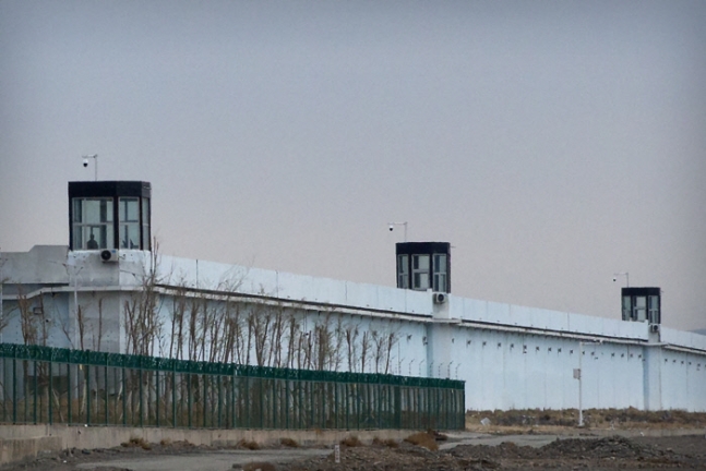 신장위구르자치구에서 1만 명 이상이 수감돼 있는 교도소 AP연합뉴스