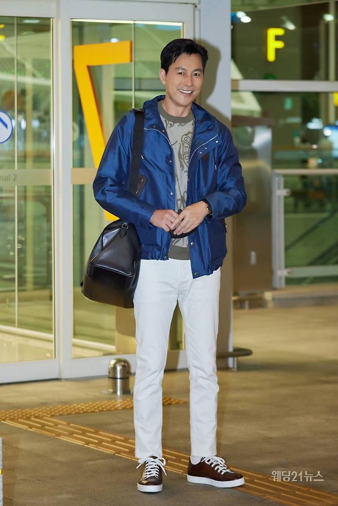 배우 정우성 '출국 룩' (사진제공 : 벨루티)