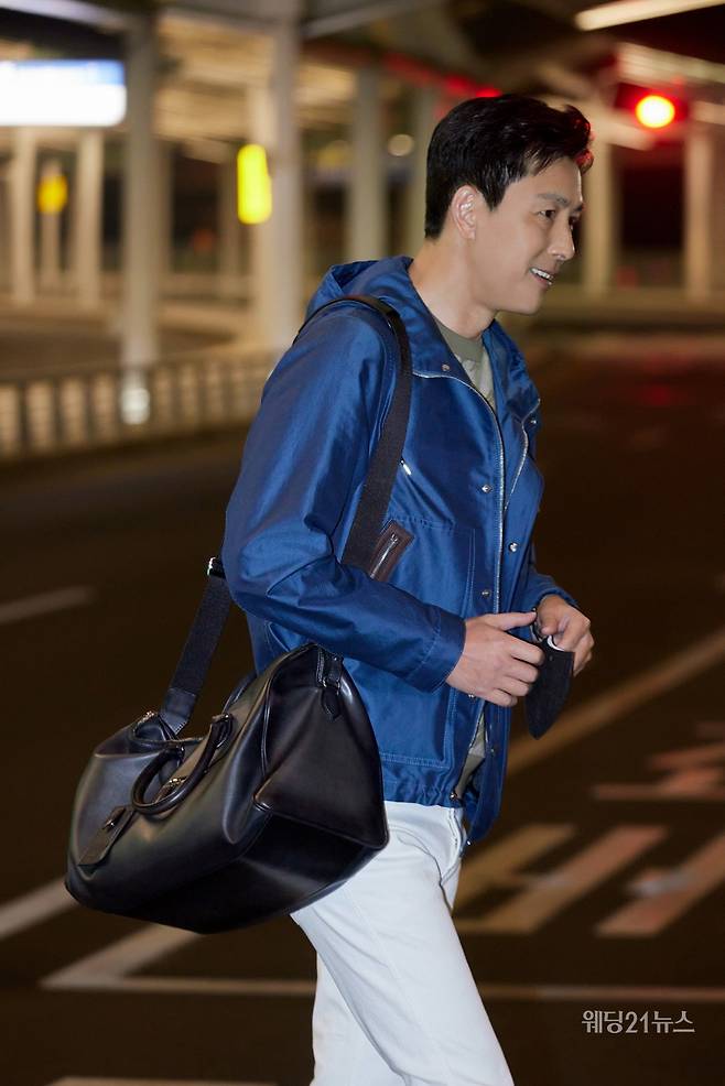 배우 정우성 '출국 룩' (사진제공 : 벨루티)