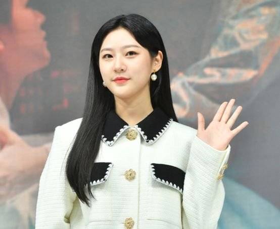 배우 김새론. 일간스포츠