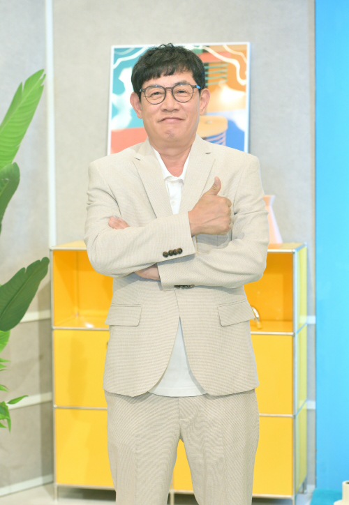 KBS2 '요즘것들이 수상해' MC 이경규. KBS 제공