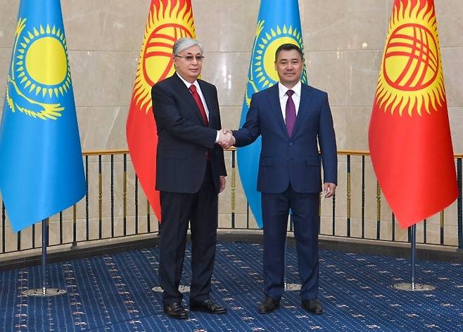 카심-조마르트 토카예프 카자흐스탄 대통령과 사디르 자파로프 키르기스스탄 대통령 [악오르다(카자흐스탄 대통령궁) 제공. 재판매 및 DB금지]