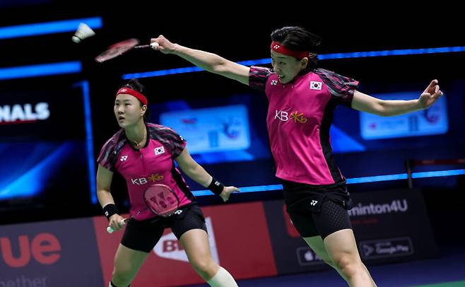 ▲ 이소희(오른쪽)와 신승찬 ⓒBWF 홈페이지 캡처