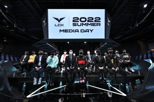 2022 LCK 서머 미디어데이에 참가한 선수단(제공=LCK)