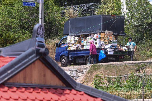 대략 오전 11시부터 시작한 장사는 해 질 녘까지 계속된다.