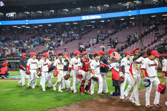 KIA 타이거즈가 롯데 자이언츠를 꺾고 위닝시리를 거뒀다. 사진=KIA 타이거즈