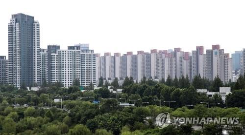 서울 동작대교에서 바라본 서초구 반포동 일대 아파트 [연합뉴스 자료사진]