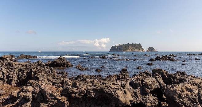 문섬 / 사진 = 제주관광공사