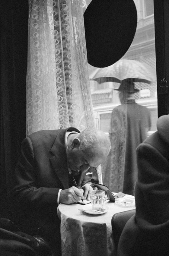 ″Budapest″ (1960) by Arno Fischer [ARNO FISCHER, INSTITUT FUR AUSLANDSBEZIEHUNGEN E. V.]
