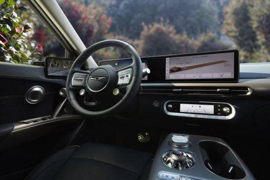 제네시스의 첫 전용 전기차 GV60의 실내 모습. (사진=제네시스 제공)