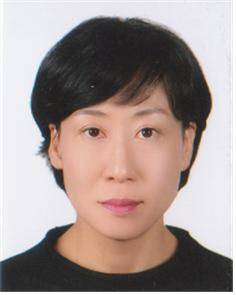 Cultural curator Jung So-ik (Arts Council Korea)