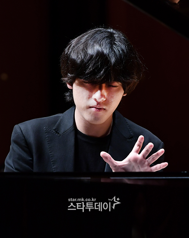 반 클레이번 콩쿠르에서 우승한 피아니스트 임윤찬. 사진| 강영국 기자
