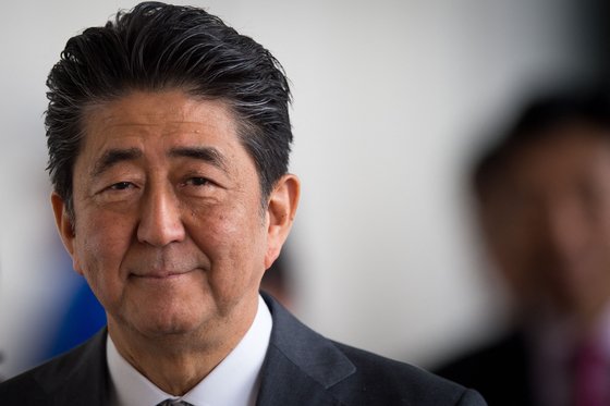 8일 선거 유세 중 총격으로 사망한 아베 신조 전 일본 총리. [AFP=연합뉴스]