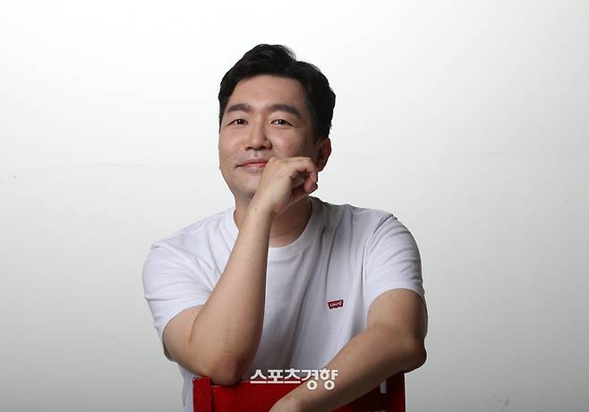 티빙 ‘유미의 세포들 2’에서 유바비의 사랑 세포를 연기한 성우 한신 | 정지윤 선임기자