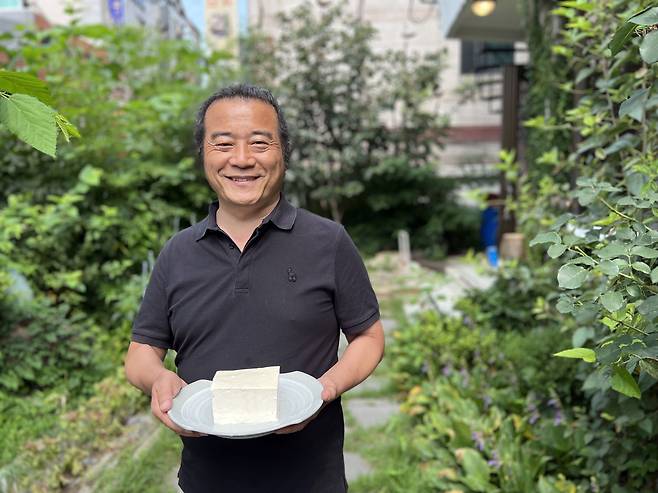 황금콩밭 윤대현 사장. /박정배