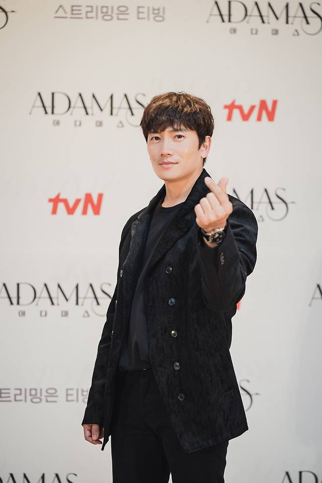 ▲ tvN 새 수목드라마 '아다마스' 배우 지성. 제공| tvN