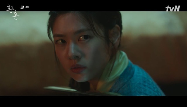 im cheol-su was an Alchemy of Souls, Confessions, and Jung So-min wrote Raw Justice.In the 14th episode of the TVN Saturday drama Alchemy of Souls (playplayed by Hong Jeong-eun, Hong Mi-ran/director Park Joon-hwa), which was broadcast on July 31, Lee Seon-saeng (im cheol-su) was an Alchemy of Souls, so he was Confessions and Moo-min was in crisis by writing Raw Justice.Park Jin (Yoo Jun-sang) was worried that Jang Wook (Lee Jae-wook), who was born on the castle of King Jae-wook, would put the world in chaos, but Lee Seon-saeng (im cheol-su) said, Do not worry.Im thinking about it, too. If I have to get rid of it, Ill get rid of it myself.The Seja Highland (Shin Seung-ho) was deceived by Jung So-min and practiced Jangwook. He was angry at writing nine gold toads and abandoned the yin and yangok of the virtue, and the last 10 battles walked the virtue.In addition, the plateau left the last Battle to Hwang Min-hyun with the intention to make Jang-wook lose to the end.Seo-yul responded to Battle with the intention of separating Jang-wook and Mudeok.Jang Wook and Seo Yul were Battled with his servant, and Jang Wook showed a great growth in the past nine Dalian masters techniques.The result was a victory for Seo-yul, but the admiration for Jang-wook, who was in the dimensions of the dimensions in a short time, was poured out.Seo-yul said, There is no one I want to take when I go to Seoho Castle. Help him go together.Jang Wook was treated for injuries and went to see the virtue, and was jealous of his affection and affection.Jang Wook then met Huh Yoon-ok (Hong Seo-hee) and knew that Mudeok did not meet him when Huh Yoon-ok visited him earlier.This time, Moo-deok showed jealousy of seeing the affection of Jang-wook and Huh Yoon-ok, and Jang-wook kissed Moo-deok.Jinmu (Cho Jae-yoon) made Soi (Seo Hye-won) the daughter of Jin Ho-kyung (Park Eun-hye), and threw those who originally knew Soi as food for the Alchemy of Souls.Jinmu threatened to betray him and become a prey of the Alchemy of Souls, and Soi informed others who knew him more.When Lee was invited by King Gosun (Choi Kwang-il), he entered the court with Jang Wook, Seo-yul, and Park Dang-gu (Yoo In-soo), and Gosun wondered about Lees young secret.Lee said, I am an Alchemy of Souls. I can recognize the Alchemy of Souls.Jangwook was surprised that Lee knew that Mudeok was an Alchemy of Souls, and the Queen Seo Ha-sun (Kang Kyung-heon), an Alchemy of Souls, was nervous.