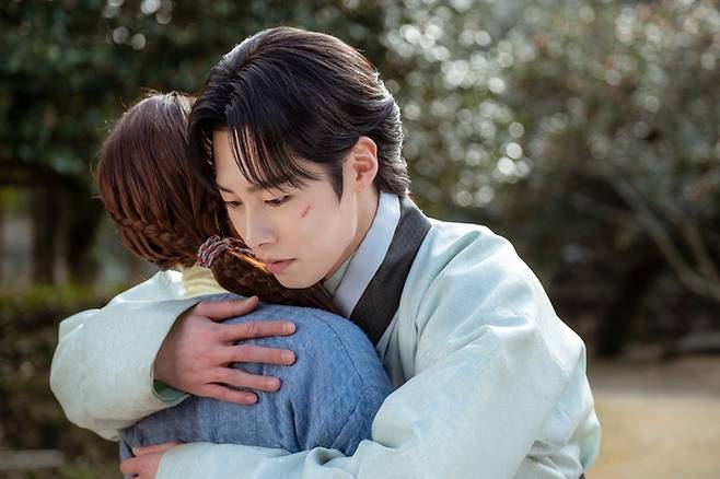 ‘장욱’을 연기한 배우 이재욱 | tvN 환혼 제공