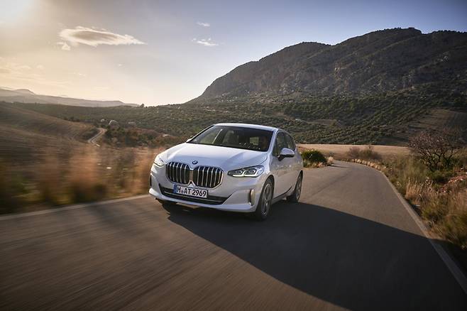 BMW가 4일 공식 출시한 뉴 2시리즈 액티브투어러  BMW 제공