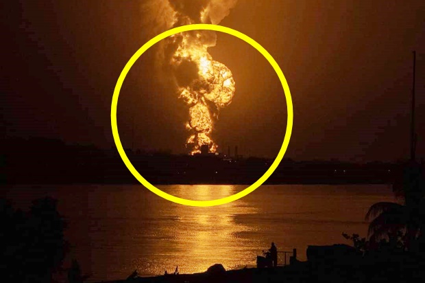 7일(이하 현지시간) AP통신은 쿠바 마탄사스 석유 저장단지 내 원유탱크가 벼락을 맞고 폭발해 수백 명이 죽거나 다쳤다고 보도했다.