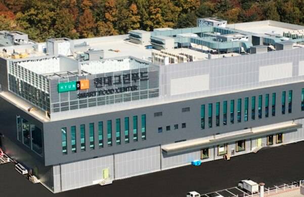 경기 성남시에 위치한 현대그린푸드의 스마트 푸드 센터. /현대그린푸드