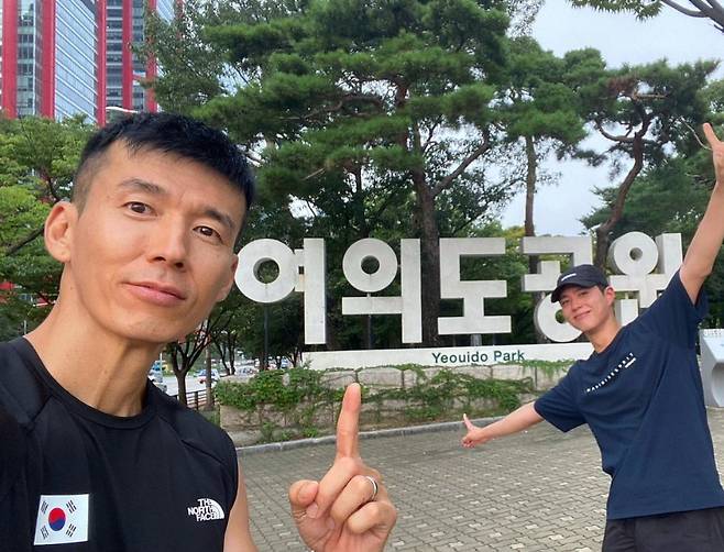 션, 박보검 /사진=션 인스타그램