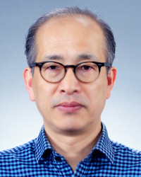 황희경 중국철학자·전 영산대 교수