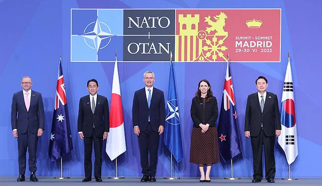 6월29일 스페인에서 열린 나토 정상회의에 아시아·태평양 파트너 4개국 자격으로 초청된 윤석열 대통령(맨 오른쪽). ⓒ연합뉴스
