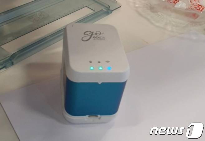 5일(현지시간) 독일 베를린에서 열린 세계 최대 가전 전시회 'IFA 2022'에 전시된 컬럽(Colop)의 소형 모바일 프린터 신제품 '이마크 고(e-mark go)'