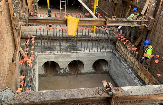 지난 4월 뉴욕시가 브루클린 지역에 설치한 배수관입니다. 뉴욕시청 제공