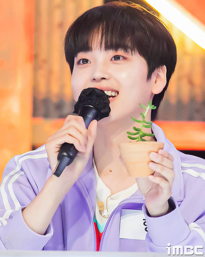 Cravity (CRAVITY) Hyung-joon recently opened at MBC Sangam Open Hall in SeoulMBC 2022 Idol Star Championship (hereinafter ) is attending the recording scene and playing E sports game and is playing Chain Reaction.10 medals were taken in six events of this 2022 contested with Cheongbaekjeon.2022three9(Is it possible to)5thirty1,12(Is it possible to)5twentytwoeleven(Is it possible to)twofiftyE..iMBC